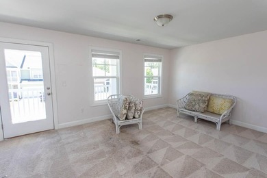 This community is a, family-friendly, residential neighborhood - photo 29