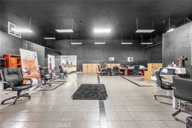 505 S Main Street presents a rare opportunity to acquire a - photo 10