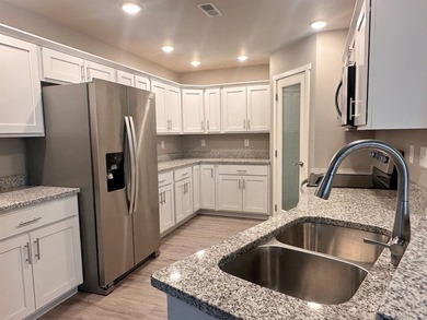 Are You Looking For A New Home That Has Zero Steps With An Open - photo 7