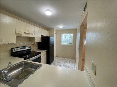 Updated and spacious 2-bedroom, 2-bathroom first-floor unit in - photo 11