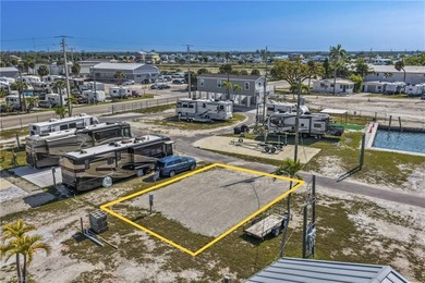Location, location, location! Fort Myers Beach is just a walk - photo 11