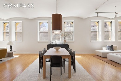 Featuring 23 windows and 12-foot barrel vaulted ceilings - photo 5