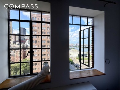 This 15th floor sunny studio apartment in Tudor Tower has - photo 7