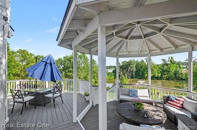 Welcome home to this pristine 3680 SQ. FT. 4-bedroom, 3.1-bath - photo 32