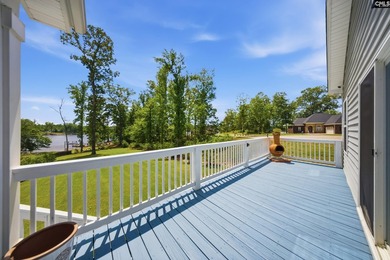 Welcome to lake living at its finest! This beautifully updated - photo 4