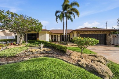 Beautifully maintained three bedroom, two bathroom With option - photo 5