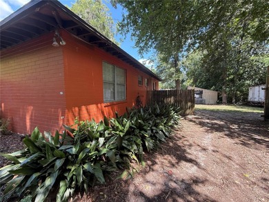 Brick 3 bedroom/2 bathroom home in SW Gainesville on a .75 acre - photo 9