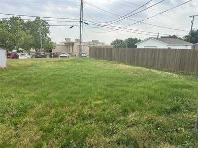 Perfect for First-Time Homebuyers or Investors!! Welcome to your - photo 3