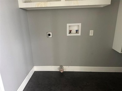 Perfect for First-Time Homebuyers or Investors!! Welcome to your - photo 10