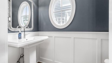 Experience an extraordinary lakefront lifestyle in one of - photo 11