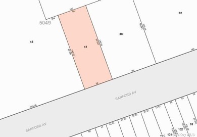 Prime development site in the heart of Flushing. This site is - photo 5