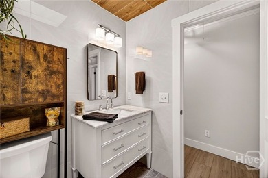 Fully renovated 3 bed, 2 bath home on Wilmington Island offering - photo 18