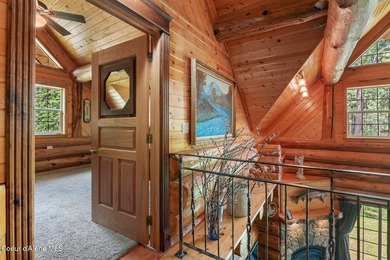 Built with exceptional attention to traditional craftsmanship - photo 21
