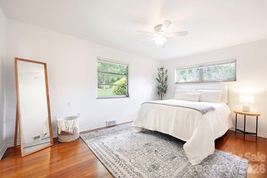 Mid-Century Modern enthusiasts, here is your chance to own an - photo 21