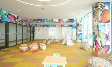 A one-of-one trophy penthouse crowning the top floor of Missoni - photo 21