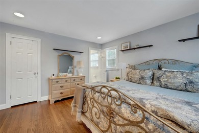 Welcome to this breathtaking and masterfully renovated home - photo 22