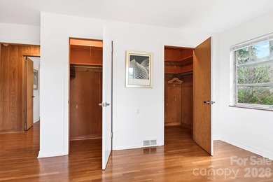 Mid-Century Modern enthusiasts, here is your chance to own an - photo 24