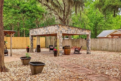 Fully renovated 3 bed, 2 bath home on Wilmington Island offering - photo 25