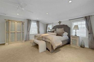 Welcome to this breathtaking and masterfully renovated home - photo 27