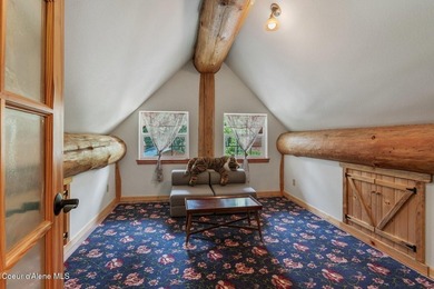Built with exceptional attention to traditional craftsmanship - photo 30