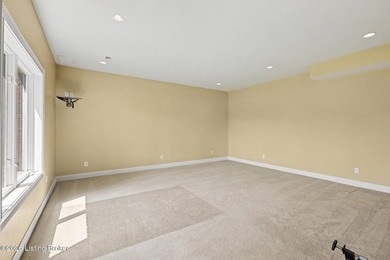 Over 5300 Sq. Ft Deville Custom 2 Story Home*One Owner*5 - photo 32