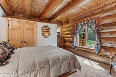 Built with exceptional attention to traditional craftsmanship - photo 33
