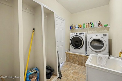 Over 5300 Sq. Ft Deville Custom 2 Story Home*One Owner*5 - photo 35