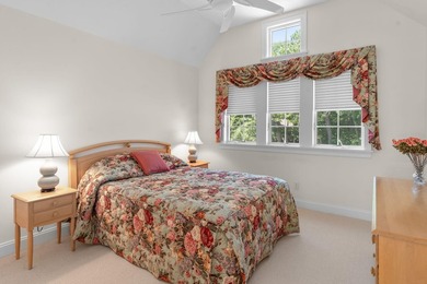 Enjoy the invitIng relaxed atmosphere that New Seabury has to - photo 37