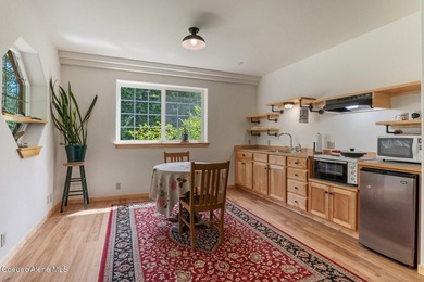 Built with exceptional attention to traditional craftsmanship - photo 41
