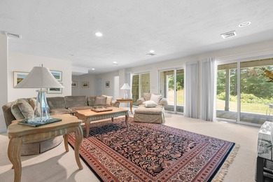 Enjoy the invitIng relaxed atmosphere that New Seabury has to - photo 48