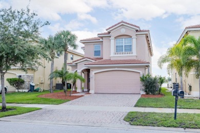 (private lake, pond, creek) Home For Sale in Port Saint Lucie Florida