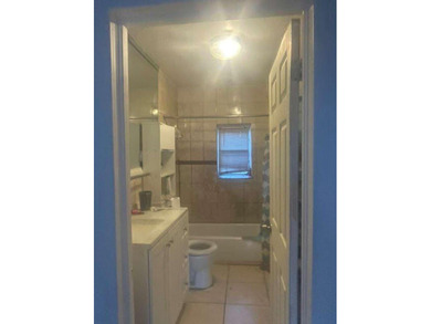 1012 18th St - photo 2