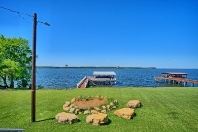 Stunning waterfront retreat on Toledo Bend Lake with - photo 16