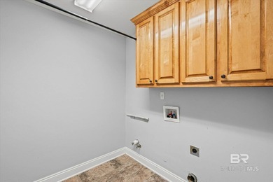 SELLERS ARE OFFERING $10,000 TOWARD BUYER CLOSING COSTS - photo 27