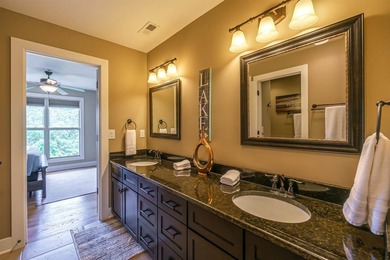 Beautifully maintained condominium located minutes from - photo 28