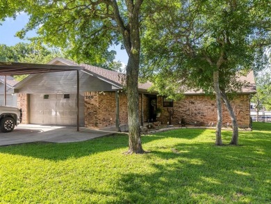 Lake Home For Sale in Bridgeport, Texas