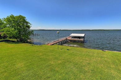 Stunning waterfront retreat on Toledo Bend Lake with - photo 47
