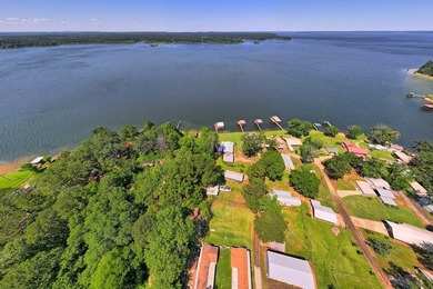 Stunning waterfront retreat on Toledo Bend Lake with - photo 48