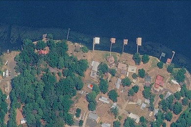 Stunning waterfront retreat on Toledo Bend Lake with - photo 52