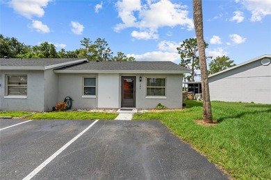 Buenaventura Lakes Area Townhome/Townhouse For Sale in Kissimmee Florida