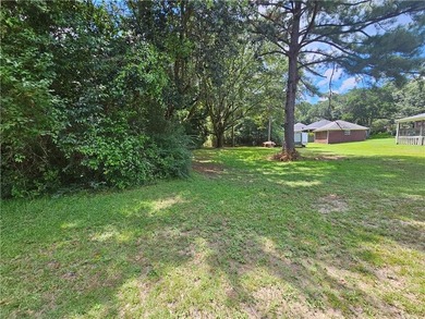 Beautiful Level and mostly Cleared Lot in a well established - photo 2