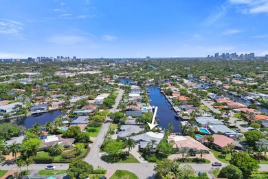 EAST WILTON MANORS 3BD 2BA WATERFRONT POOL HOME! Designed for - photo 2