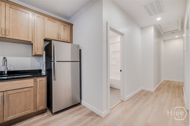 Located at 8 & 10 Mastick Street in Savannah, this fully - photo 9