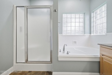 Unbeatable value in the highly sought-after Bienville Place - photo 20