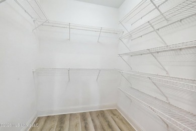 Unbeatable value in the highly sought-after Bienville Place - photo 21