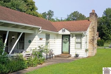 (private lake, pond, creek) Townhome/Townhouse For Sale in Paducah Kentucky