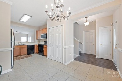 LOCATION, LOW MAINTENANCE & SPACIOUS! Welcome to this - photo 6