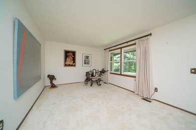 ESTATE SALE AS IS: Amazing property featuring anything and - photo 6