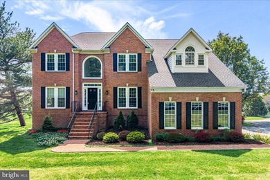 ****HUGE PRICE DROP****Experience the pinnacle of refined living - photo 1