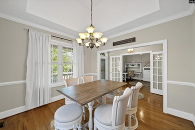 This extremely well-kept, super clean, and move-in ready - photo 5